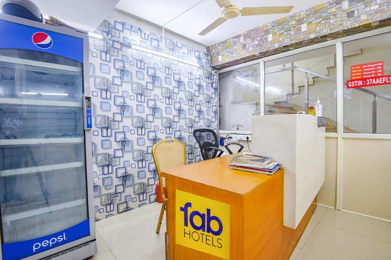 Fabhotel Leela Grand Inn Vijayawada Bagian luar foto