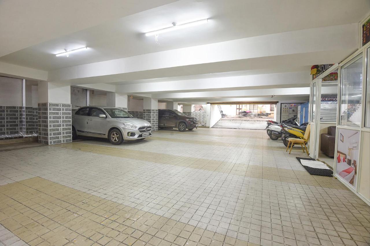Fabhotel Leela Grand Inn Vijayawada Bagian luar foto
